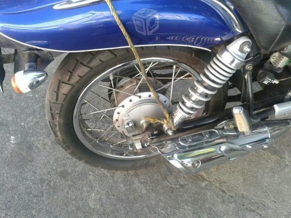 Moto yamaha 125 cc