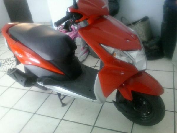 moto honda 125 -14