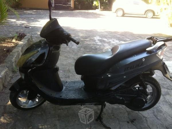 moto italika150 -10