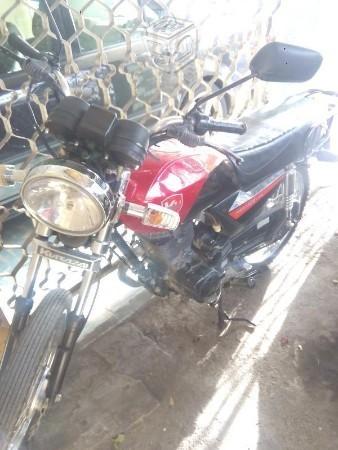 Kurazai motor150 con placas -11