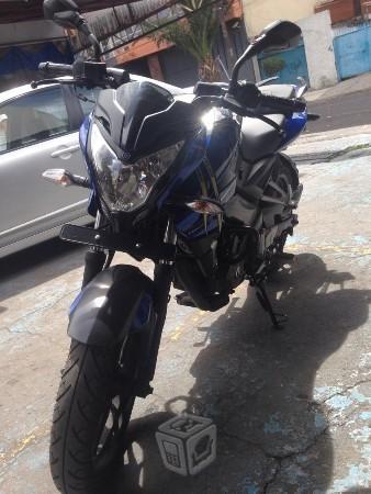 Moto pulsar 200 NS -16