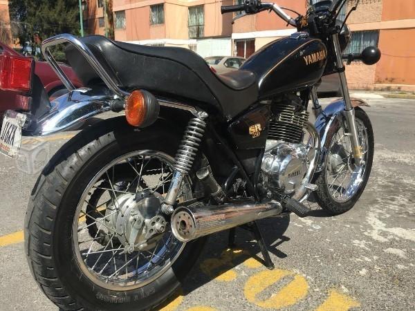 REMATÓ YAMAHA Sr 250 -11