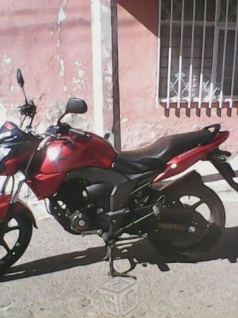 Excelente Honda -15