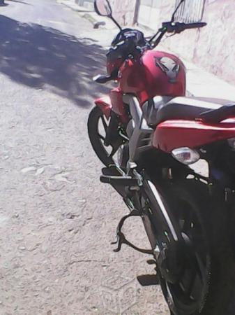 Excelente Honda -15