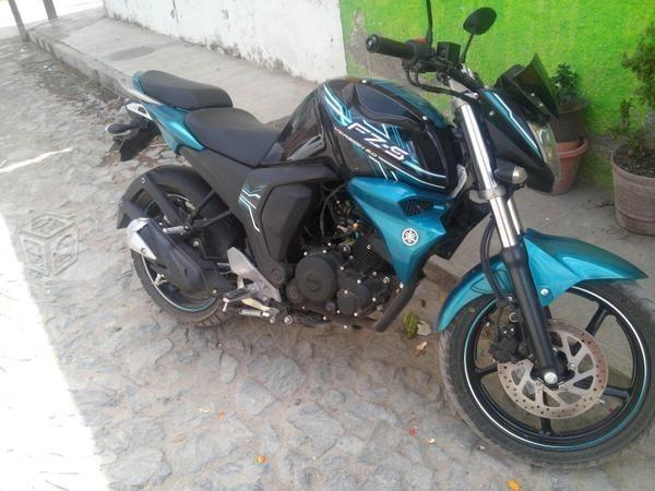 Yamaha fzs 2.0 -16