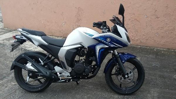 Impecable yamaha -16