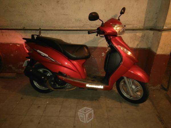Kawasaki Wego Tvs motoneta roja -14