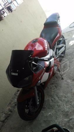 Yamaha r6 -02