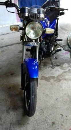 Motocicleta 125cc -12