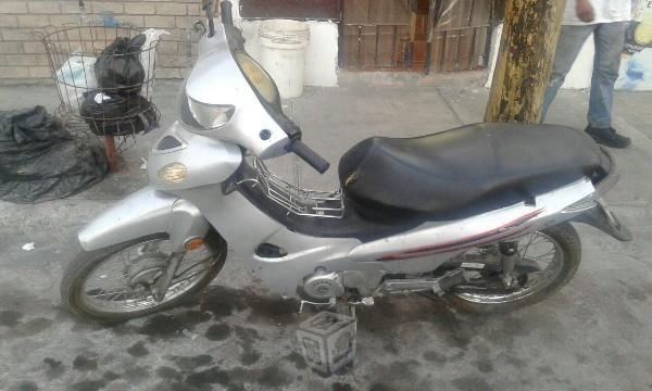 Motocicleta 110 modelo -06
