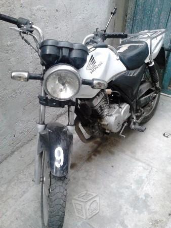 Motocicleta honda cargo -11