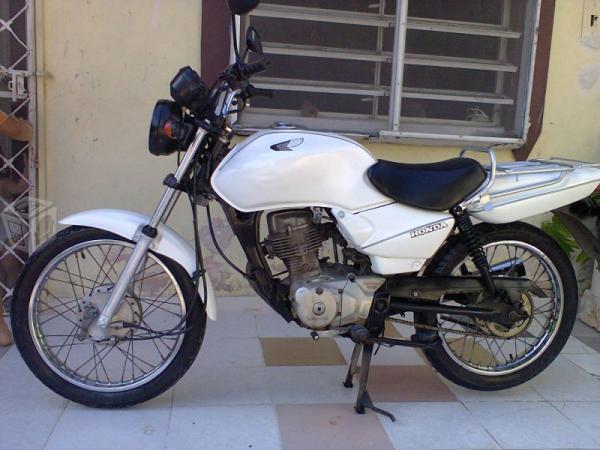 Honda cargo125 brazileña buen estado -07