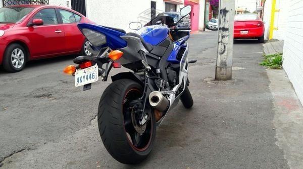 Moto Yamaha R6R -15