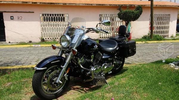 Buena y bonita yamaha v estar 1100