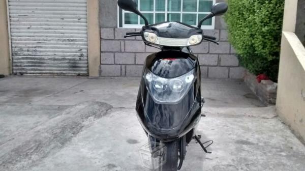 ITALIKA 125 cc P/CAMBIO TRATAMOS -12