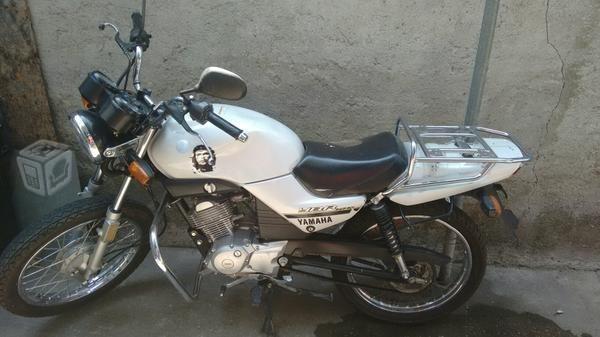 Moto yamaha ybr 125 -13