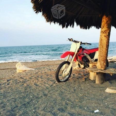 Vendo crf 250r nueva -06