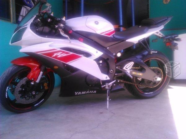 Yamaha r6 cuidada ojo