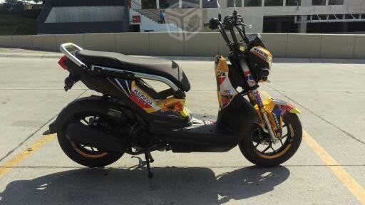 Honda zoomer-x -16