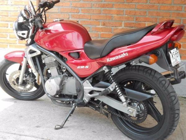 Motocicleta Kawasaki -00