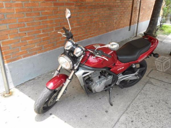 Motocicleta Kawasaki -00