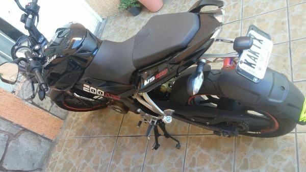 Pulsar 200 ns -16