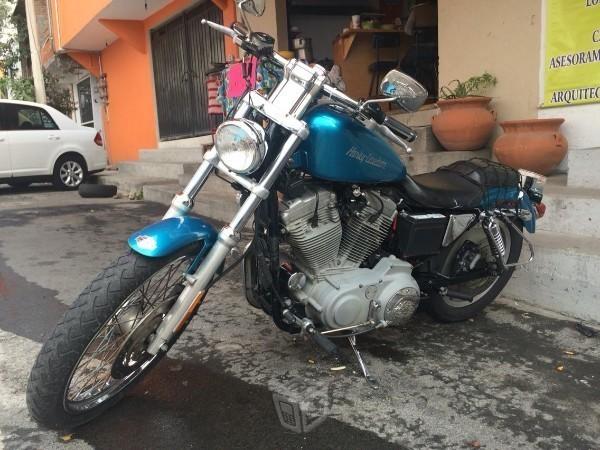 Harley Davidson Sportster 883 -01