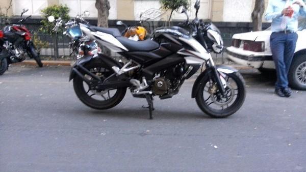 Pulsar 200 ns -15