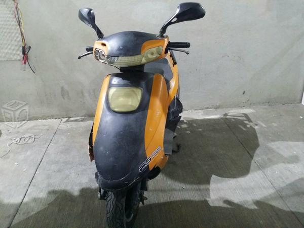 Motoneta ITALIKA CS 125cc -08