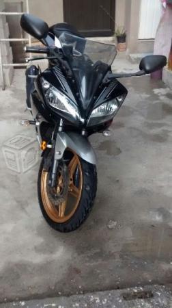 Yamaha r15 -14