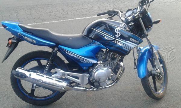 Motocicleta Yamaha YBR 125 -14