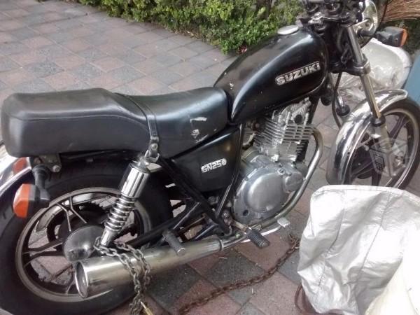 Moto zuzuki gn 250cc