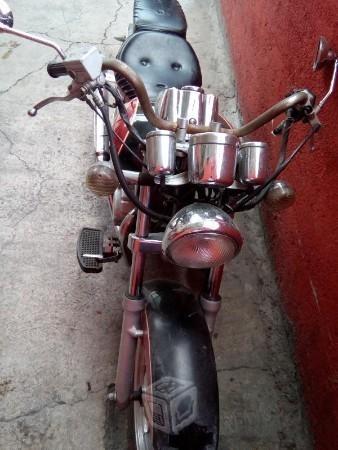 Excelente moto BARRUCHI -03