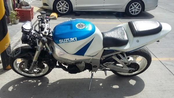 Suzuki GSX-R750 -02
