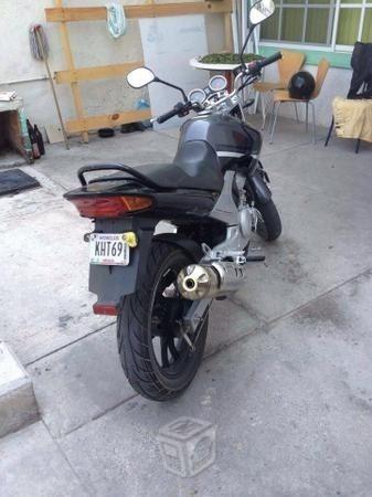 YBR 250cc -11