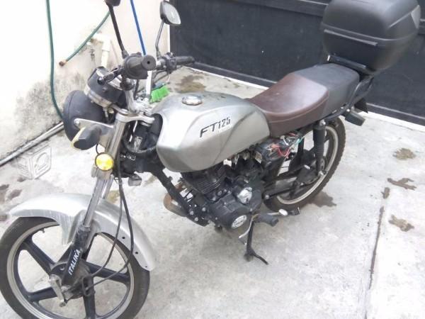 Motocicleta italika