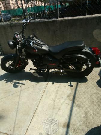 Se vende bonita moto chopper -15