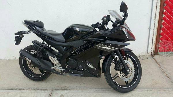 Yamaha R15 -13