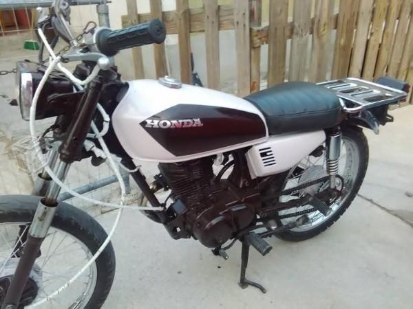 Motocicleta HONDA cargo -98