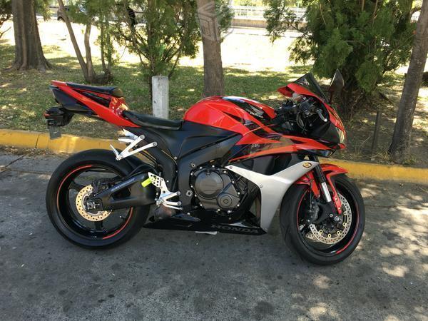 Impecable cbr 600cc rr llantas nuevas -07