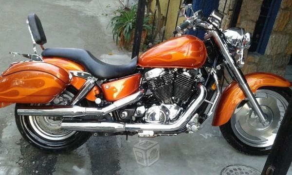 HONDA SHADOW SABRE IMPECABLE UNICA 1100CC -02