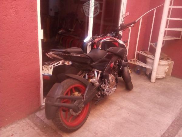 Pulsar 200 ns entera,con muchos extras -13