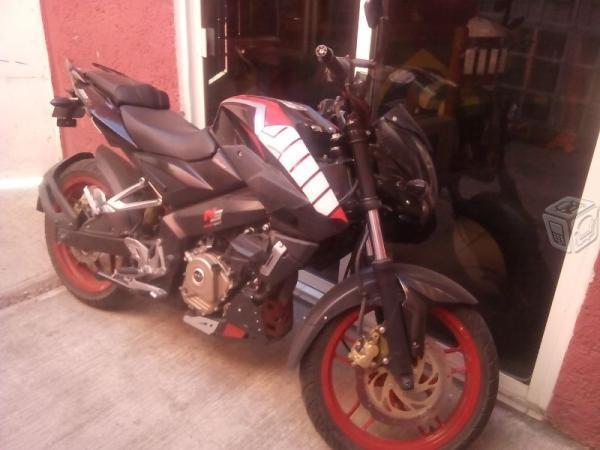 Pulsar 200 ns entera,con muchos extras -13