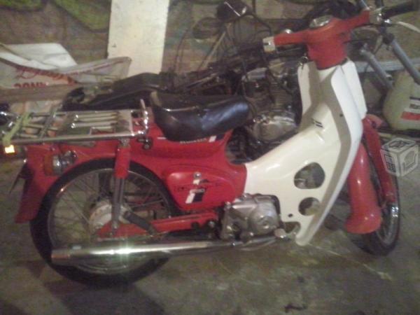 Honda c90 pagado 2015 perfectas condiciones -98