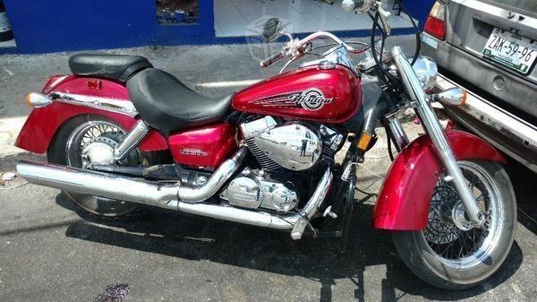 Honda SHADOW vt750 Nacional impecable