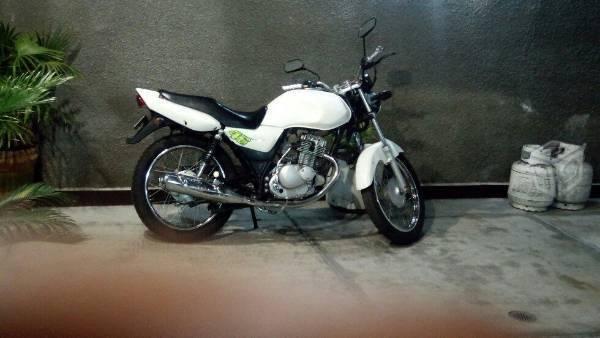 Motocicleta suzuki 125cc huracán -11