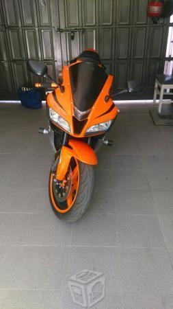 Honda rr excelente -08