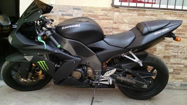 Kawasaki Ninja zx10 R -05