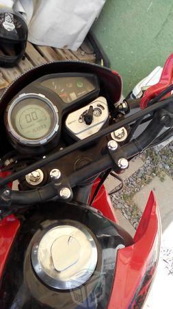Moto 250cc -14