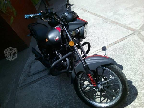 Motocicleta tipo choper -15